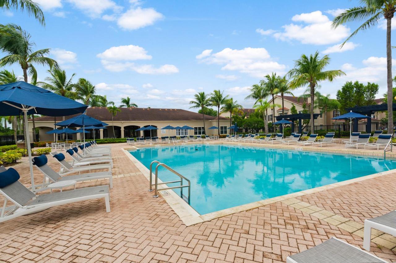 Kasa Wellington South Florida Ξενοδοχείο Εξωτερικό φωτογραφία